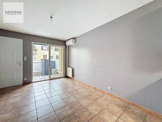 Maison à vendre 192 600 € 2 pièces 1 chambre 47 m² 56 m² de terrain Centre Miramas 13140