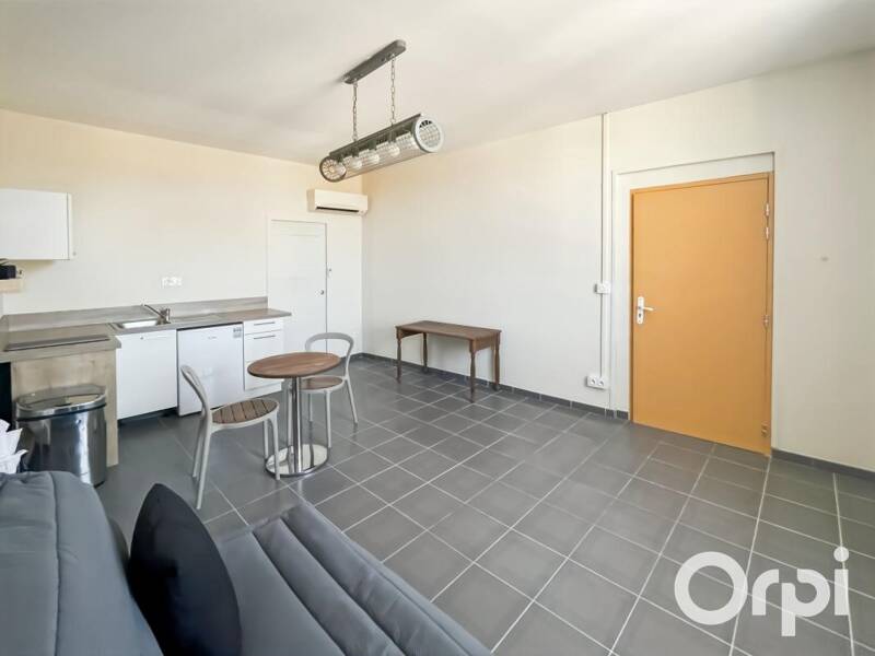 Maison à louer, 21m², BOLLENE