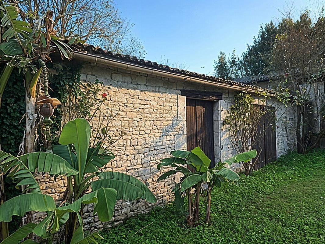 Maison à vendre, 312m², SAINT SAUVEUR D'AUNIS