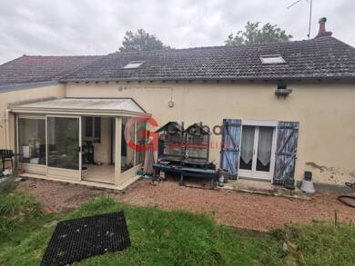 Maison à vendre 106 820 € 4 pièces 2 chambres 104 m² 1 545 m² de terrain Bézenet 03170