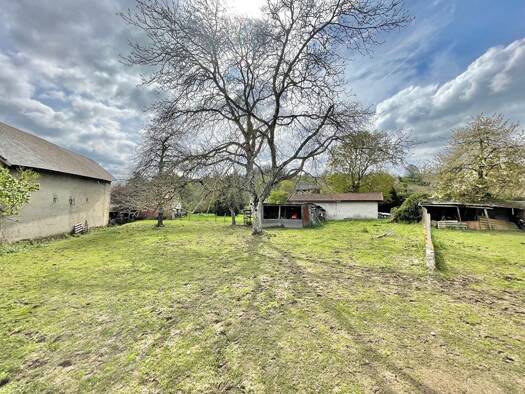 Terrain constructible à vendre 130 000 € 1 150 m² de terrain Champier 38260