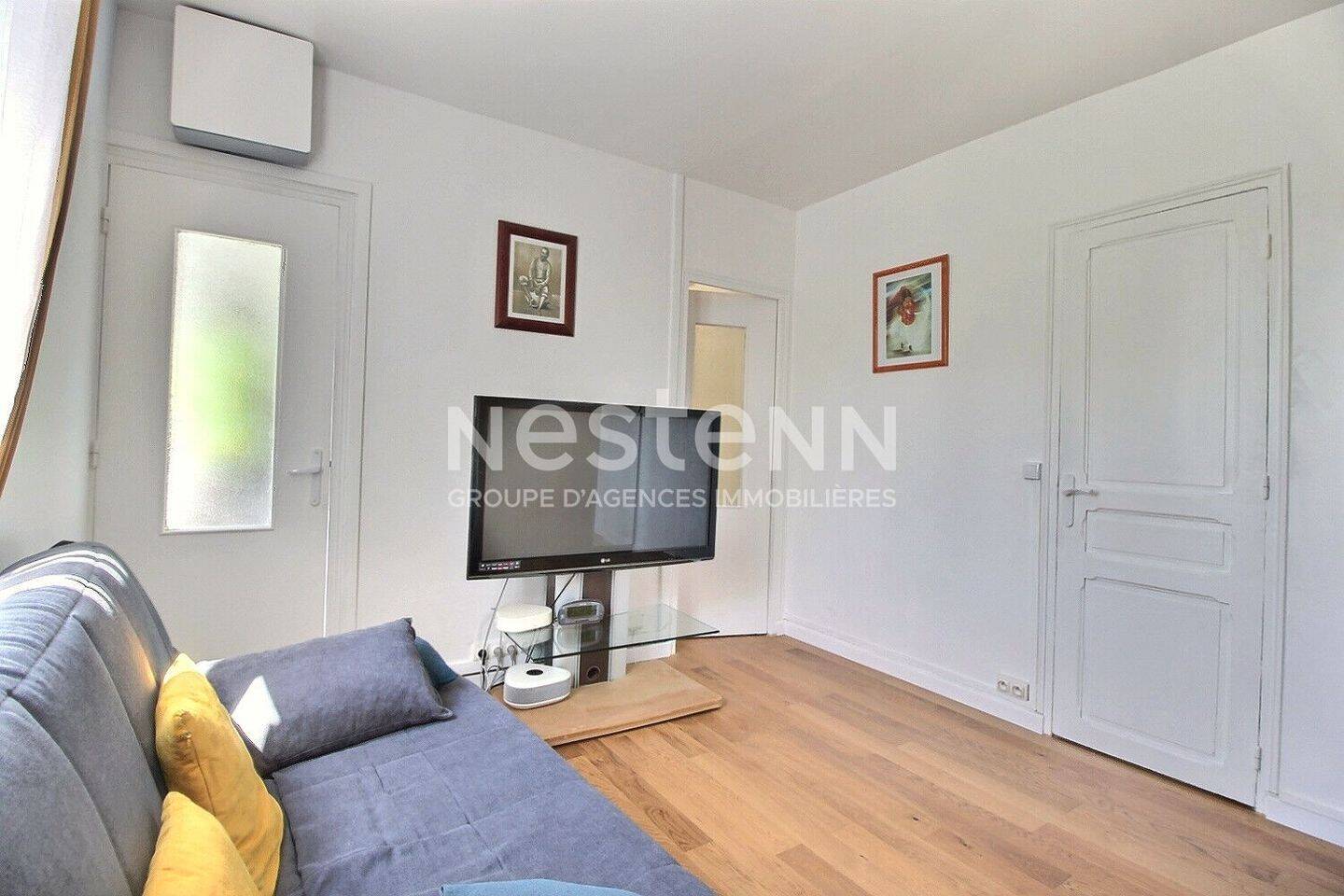Maison à louer, 21m², COURBEVOIE