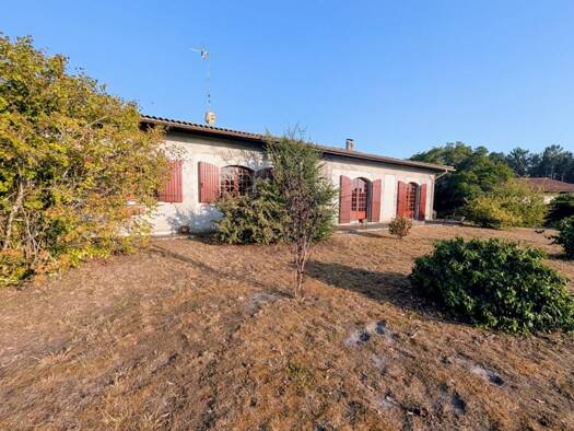 Maison de plain-pied à vendre 324 000 € 7 pièces 4 chambres 141 m² 1 734 m² de terrain Belin-Béliet 33830