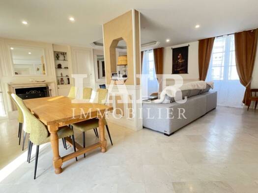 Maison à vendre 378 947 € 10 pièces 4 chambres 224 m² 500 m² de terrain Fresnay sur Sarthe 72130