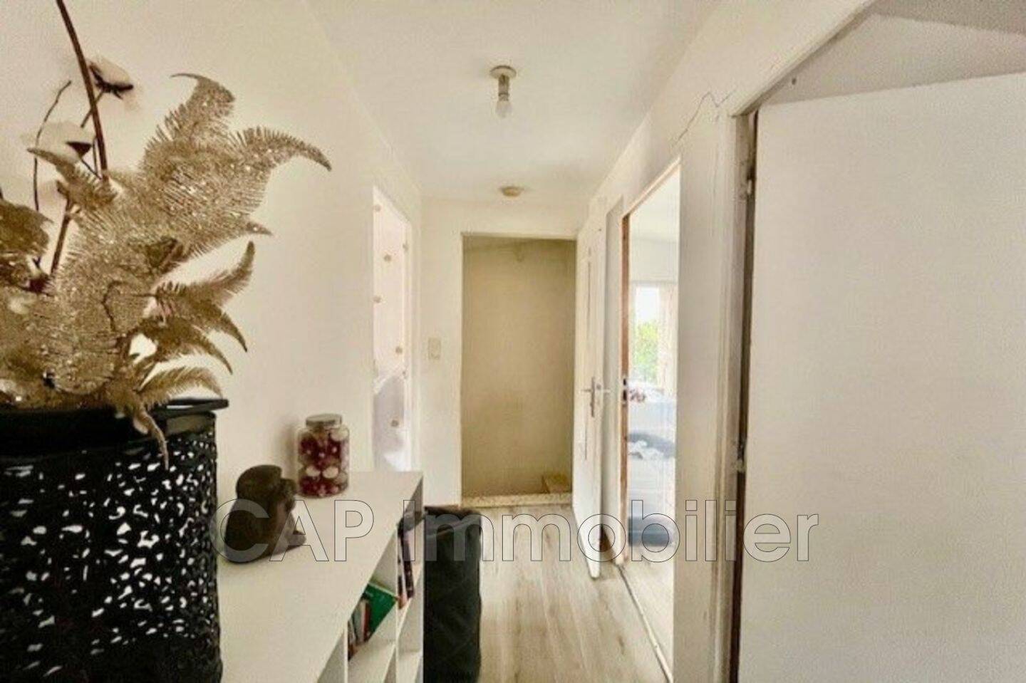 Maison à vendre, 98m², OPOUL PERILLOS