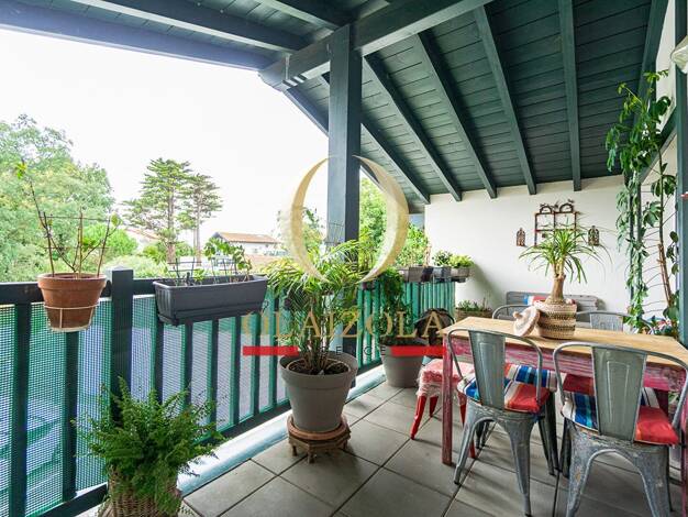 Appartement à vendre 285 000 € 1 pièce 1 chambre 31 m² Étage 2/2 Bidart 64210