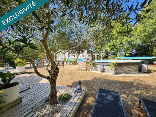 Maison à vendre 283 500 € 6 pièces 3 chambres 163 m² 1 317 m² de terrain Saint-Hilaire-le-Vouhis 85480