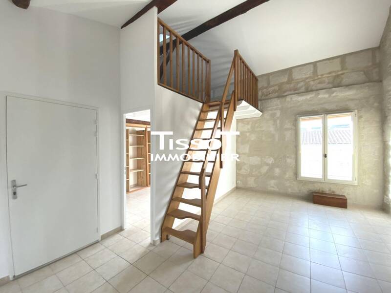 Maison à louer, 33m², NIMES