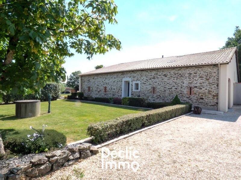 Maison à vendre, 217m², LA ROCHE SUR YON