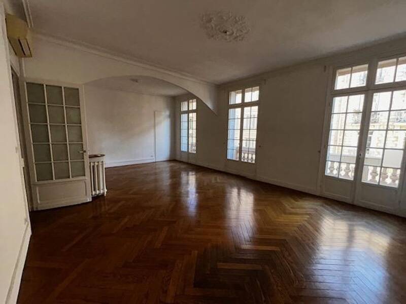 Maison à louer, 159m², NICE