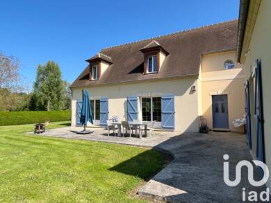 Maison à vendre 337 000 € 6 pièces 3 chambres 223 m² 3 684 m² de terrain Milly-sur-Thérain 60112