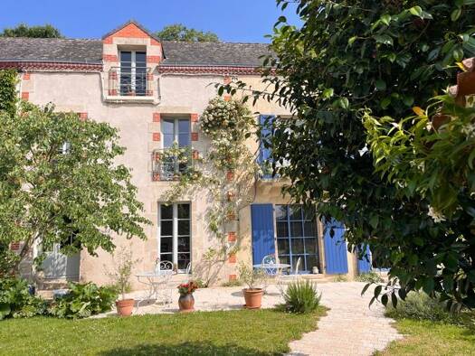 Maison à vendre 287 000 € 9 pièces 5 chambres 159 m² 130 m² de terrain Mallièvre 85590