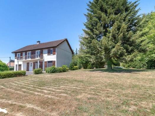 Maison à vendre 249 900 € 7 pièces 5 chambres 156 m² 2 830 m² de terrain Couzeix 87270