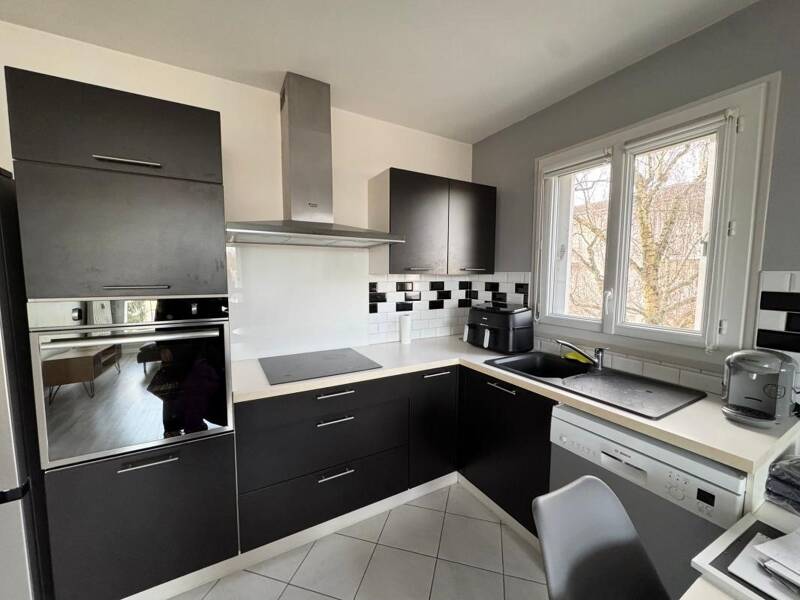 Maison à louer, 59m², LA CHAPELLE SAINT MESMIN