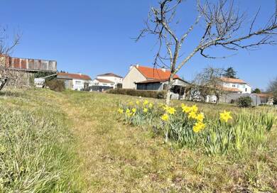 Terrain à vendre 109 990 € 604 m² de terrain Pont-Saint-Martin 44860