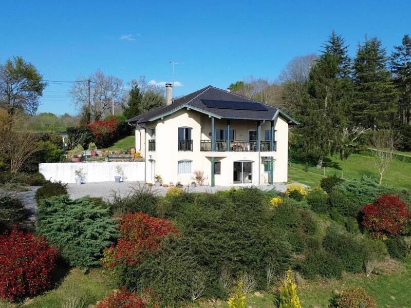 Maison à vendre, 230m², SAUVETERRE DE BEARN