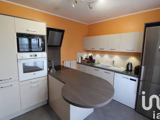 Maison à vendre 254 000 € 11 pièces 10 chambres 192 m² 3 413 m² de terrain Le Grand-Pressigny 37350