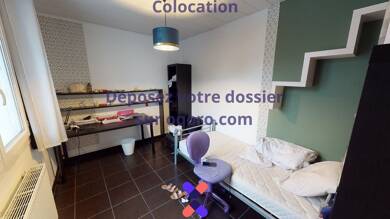 Appartement à louer 332 € 5 pièces 4 chambres 50 m² RDC Le Murier-La Galochère Saint-Martin-d'Hères 38400