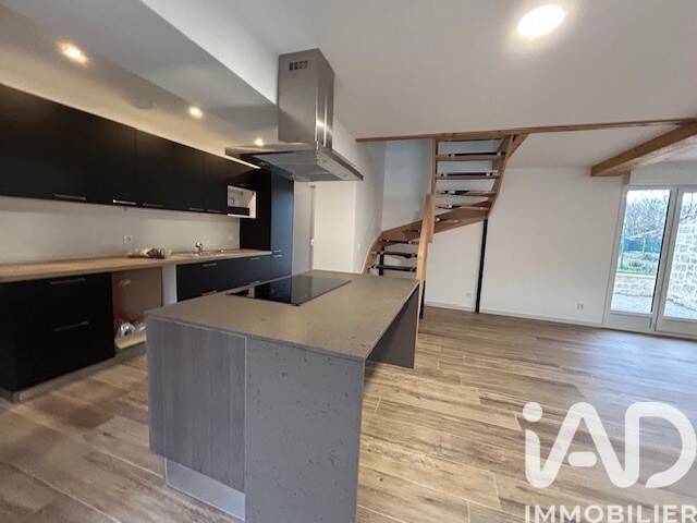 Maison à vendre, 119m², FONTENAY LE VICOMTE