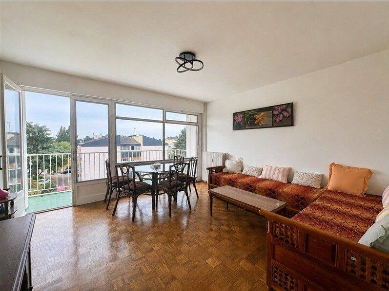 Appartement - 3ème étage - 57,31 m2 - 3 pièces - Meublé — 1