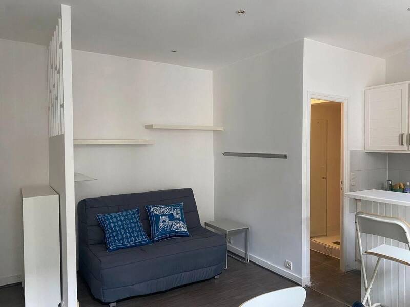 Maison à louer, 21m², PARIS 18E