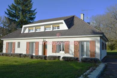 Maison en viager Bouquet 173 840 € 7 pièces 4 chambres 165 m² 7 957 m² de terrain Saint Mathieu 87440