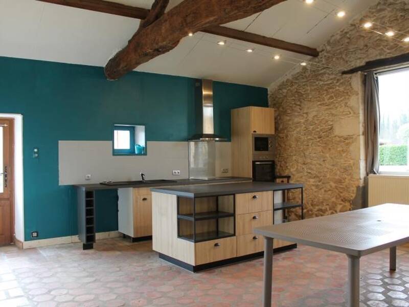 Maison à louer, 140m², ILLATS