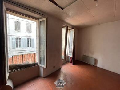 Appartement à vendre 100 000 € 2 pièces 1 chambre 38 m² Dernier étage, Étage 2/2 Marseille 2ème 13002