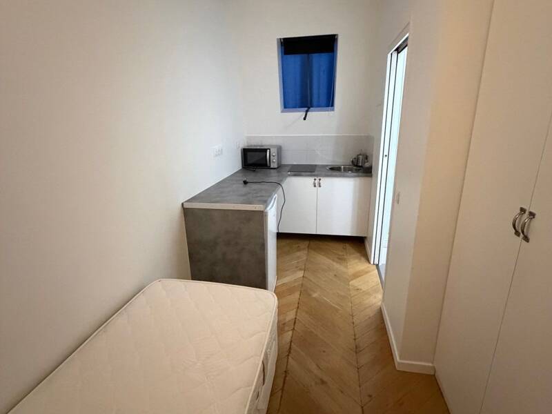 Maison à louer, 9m², PARIS 16E