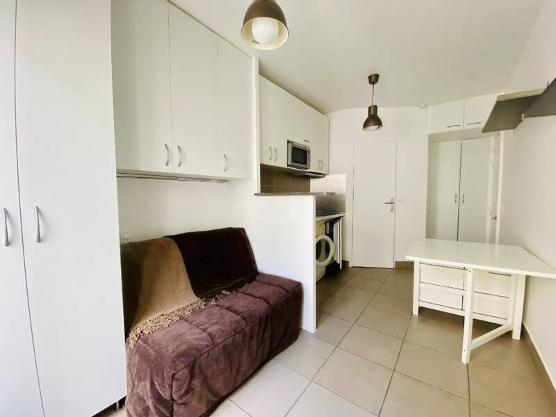 Maison à louer, 15m², PARIS 18E