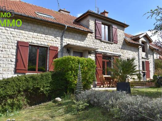 Maison à vendre 185 000 € 7 pièces 4 chambres 185 m² 1 303 m² de terrain Charmont 51330
