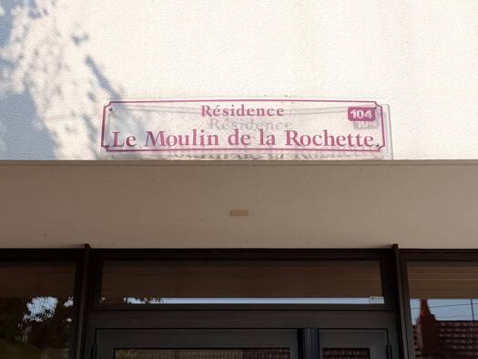 Appartement à vendre 108 000 € 8 pièces 4 chambres 109 m² Étage 4/6 Saint Denis Châteauroux 36000