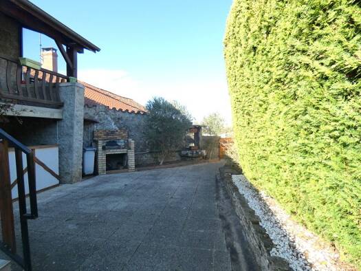 Maison à vendre 230 000 € 5 pièces 3 chambres 135 m² Mâcon 71000