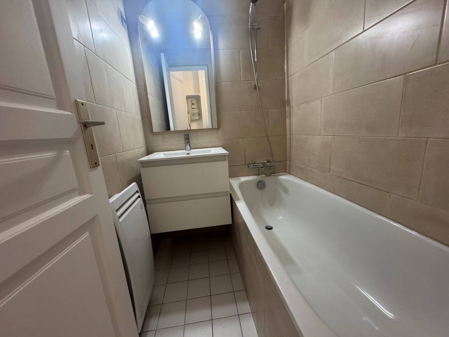 Maison à louer, 28m², CHENNEVIERES SUR MARNE