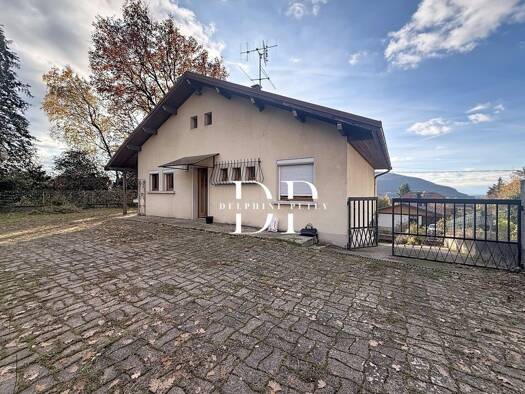 Maison à vendre 547 000 € 4 pièces 3 chambres 68 m² 1 295 m² de terrain Sud Vétraz-Monthoux 74100
