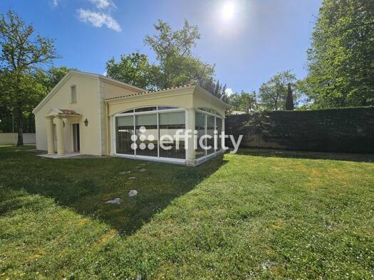 Maison à vendre 630 000 € 2 pièces 1 chambre 137 m² 932 m² de terrain La Tremblade 17390
