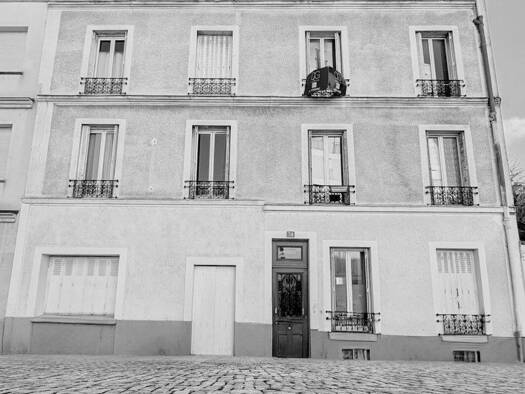 Appartement à vendre 290 000 € 2 pièces 1 chambre 41,73 m² RDC/4 Insurrection Vanves 92170