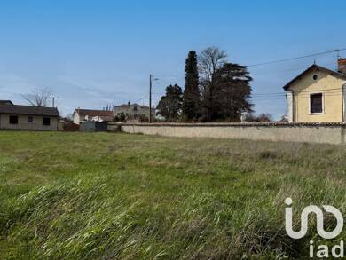Terrain viabilisé à vendre 395 000 € 684 m² de terrain Venieres Irigny 69540