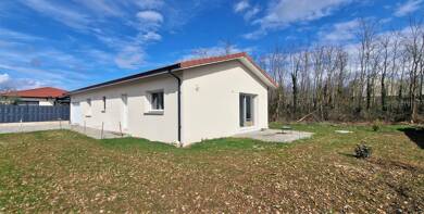 Maison de plain-pied à vendre 295 000 € 5 pièces 3 chambres 93 m² 597 m² de terrain Saint-Marcellin 38160
