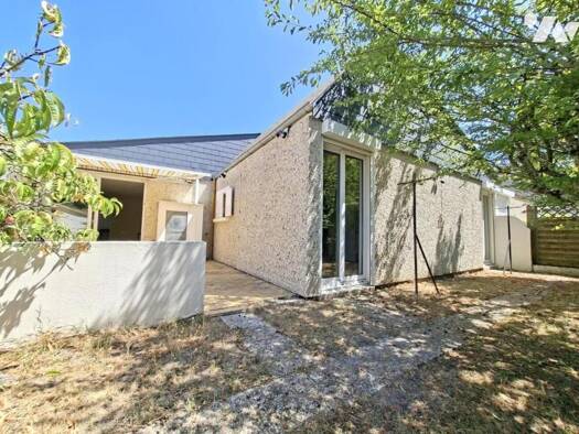 Maison de plain-pied à vendre 384 430 € 5 pièces 3 chambres 270 m² de terrain Sainte-Luce-sur-Loire 44980