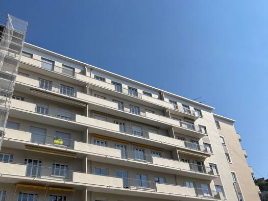 Appartement à louer 940 € 3 pièces 2 chambres 75 m² 4ème étage Vienne 38200