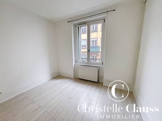 Appartement à louer 686 € 3 pièces 2 chambres 57 m² Étage 1/3 Rebberg Nord Mulhouse 68100