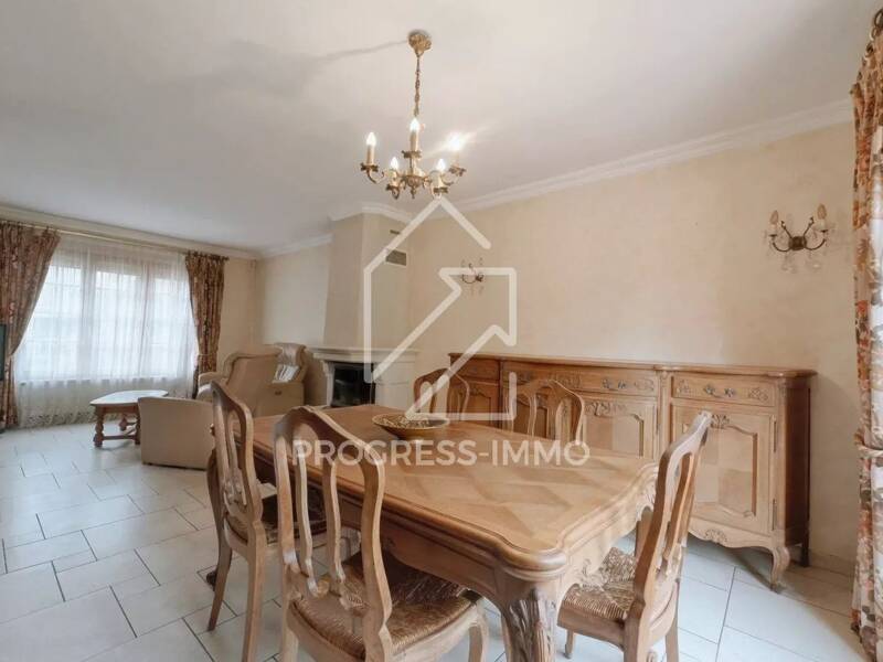 Maison à vendre, 107m², COMBS LA VILLE