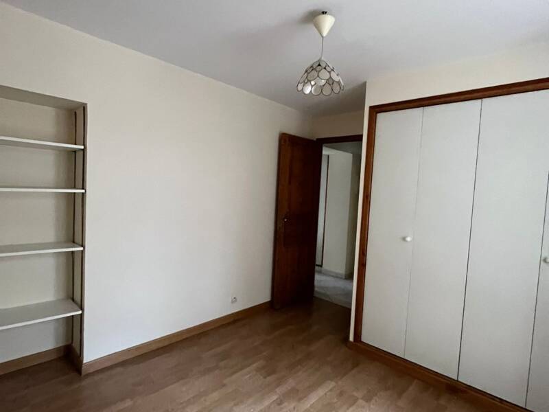 Maison à louer, 35m², PARIS 18E