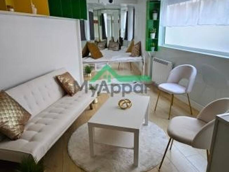 Maison à louer, 44m², PARIS 18E