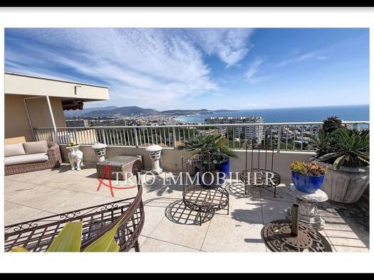 Duplex à vendre 1 190 000 € 6 pièces 3 chambres 166 m² Étage 4/4 Nice 06200