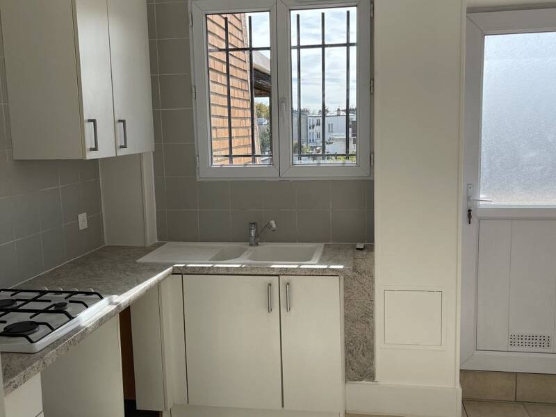 Maison à louer, 95m², PARIS 14E