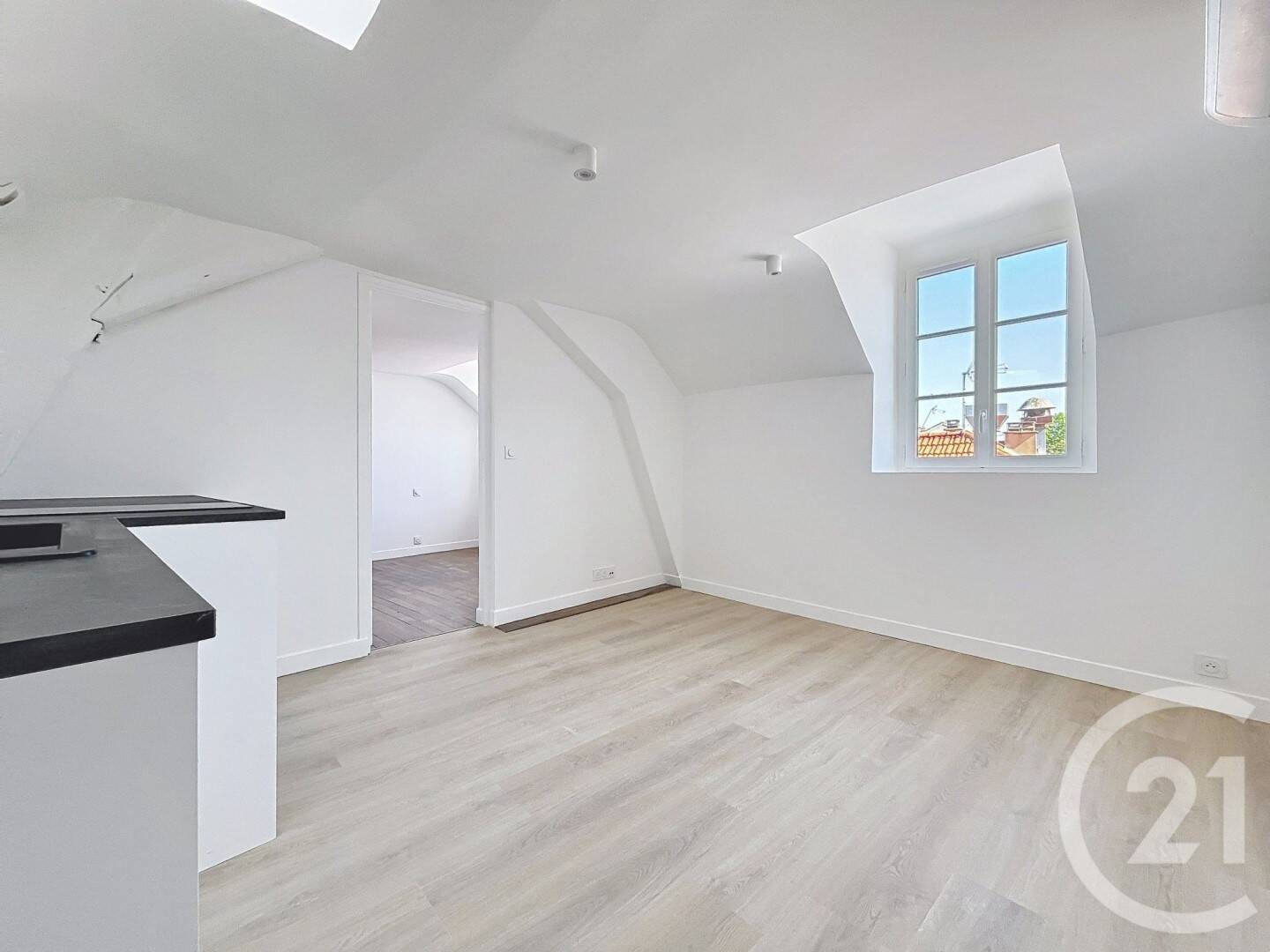 Maison à louer, 31m², NANTERRE