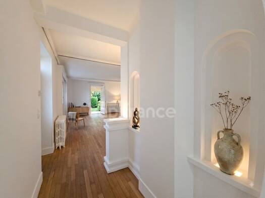Appartement à vendre 269 000 € 7 pièces 4 chambres 193 m² RDC Chalon-sur-Saône 71100