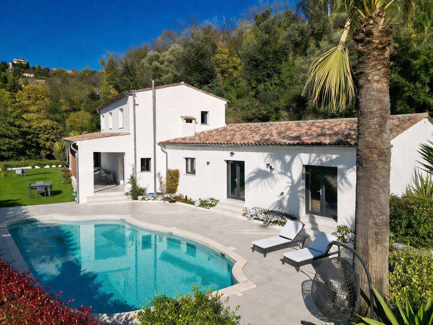 Maison à vendre, 300m², TOURRETTES SUR LOUP